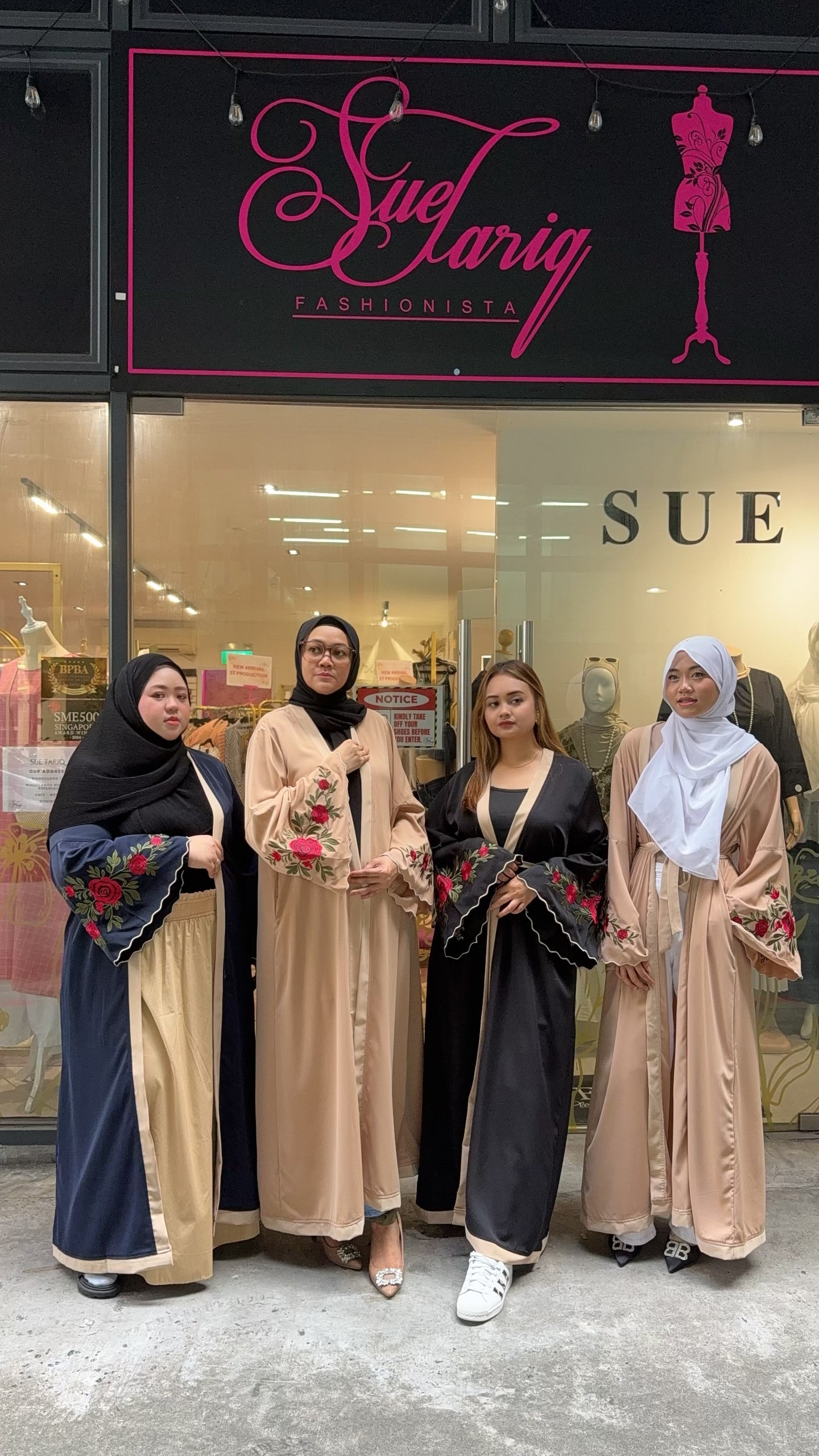 Noura Abaya Outerwear