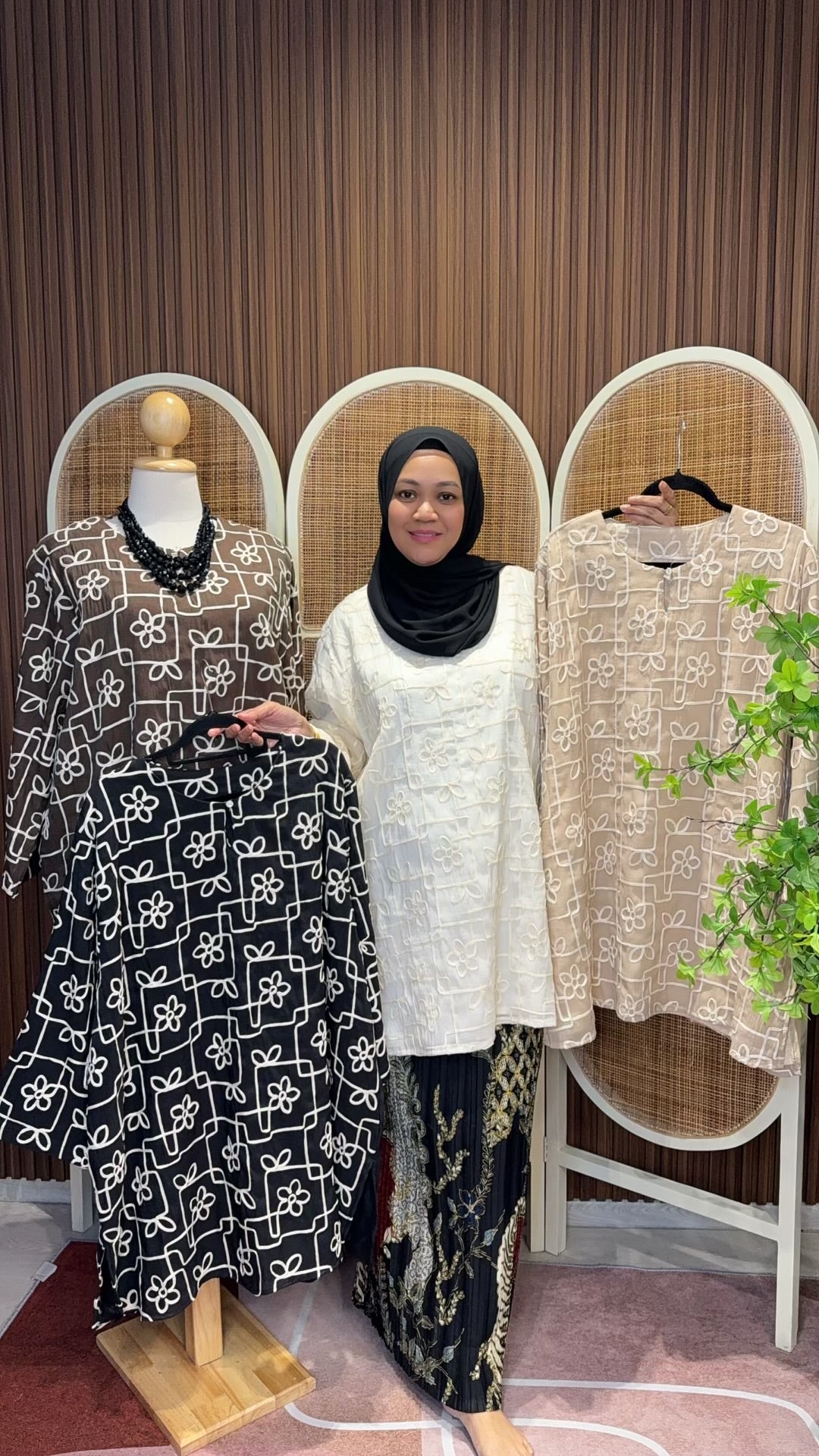 Adinda Cotton Eyelet Tunic