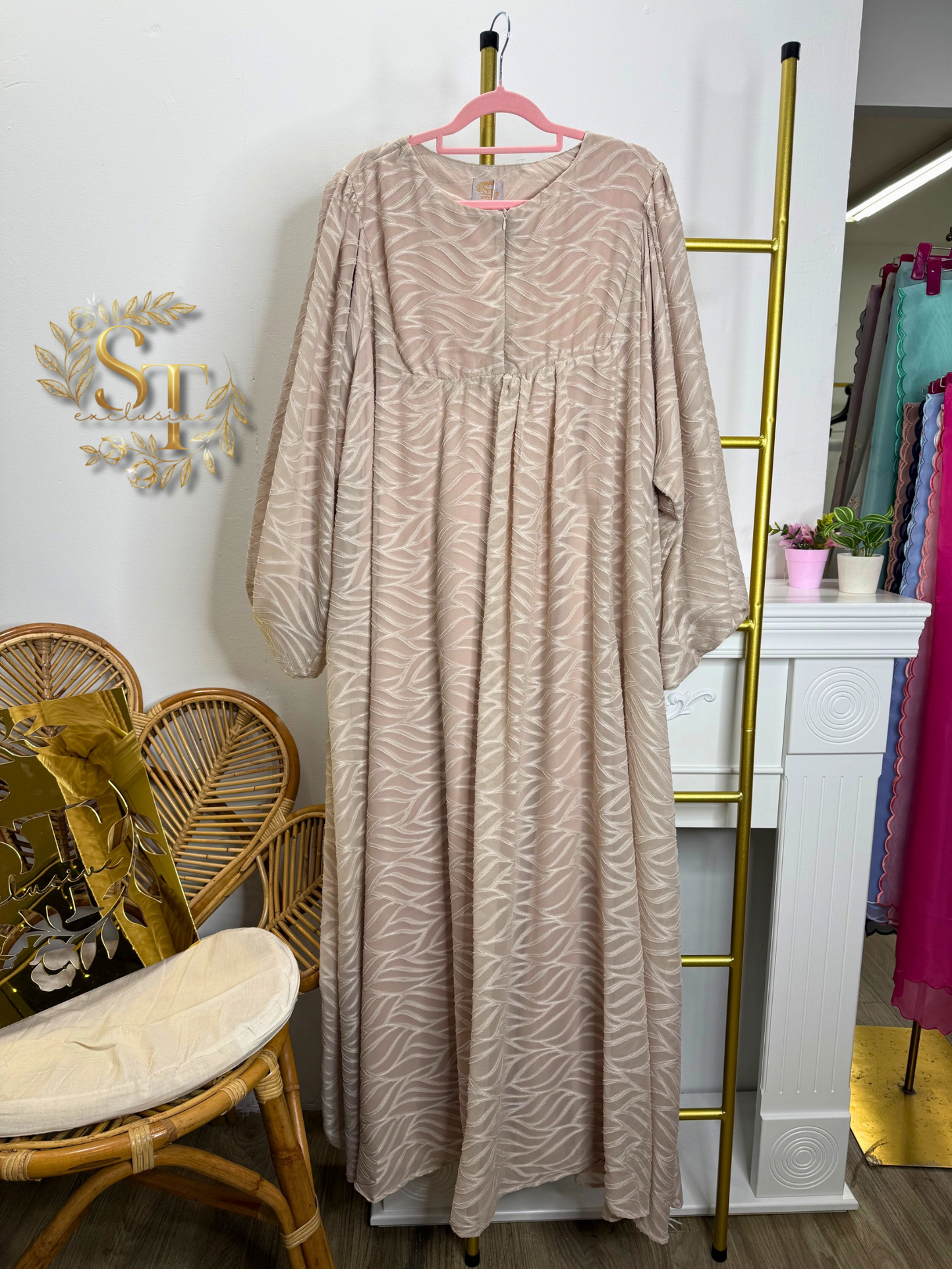 Rindiyani Plus Size Cotton Embossed Dress