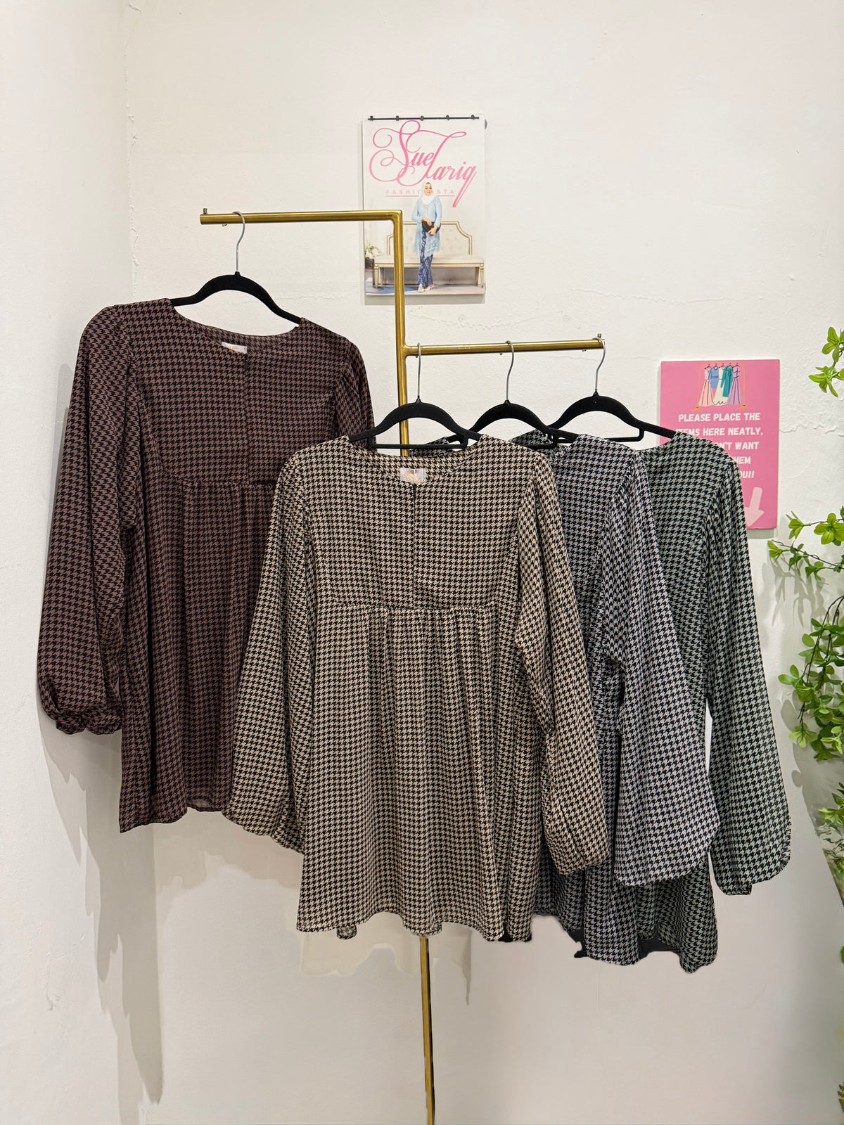 Viviana Houndstooth Babydoll Top