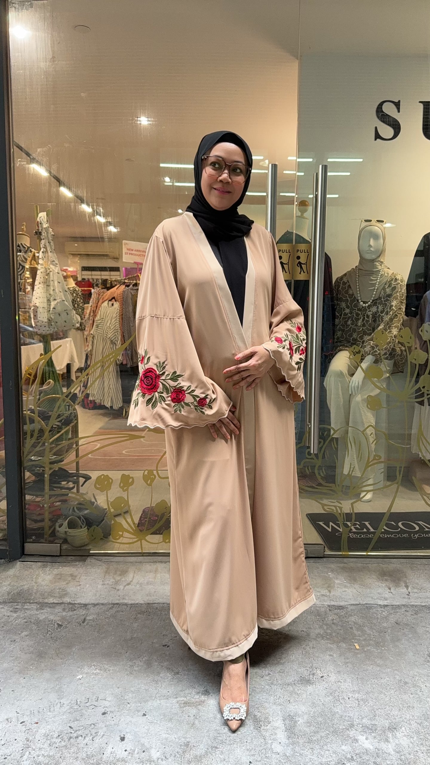 Noura Abaya Outerwear