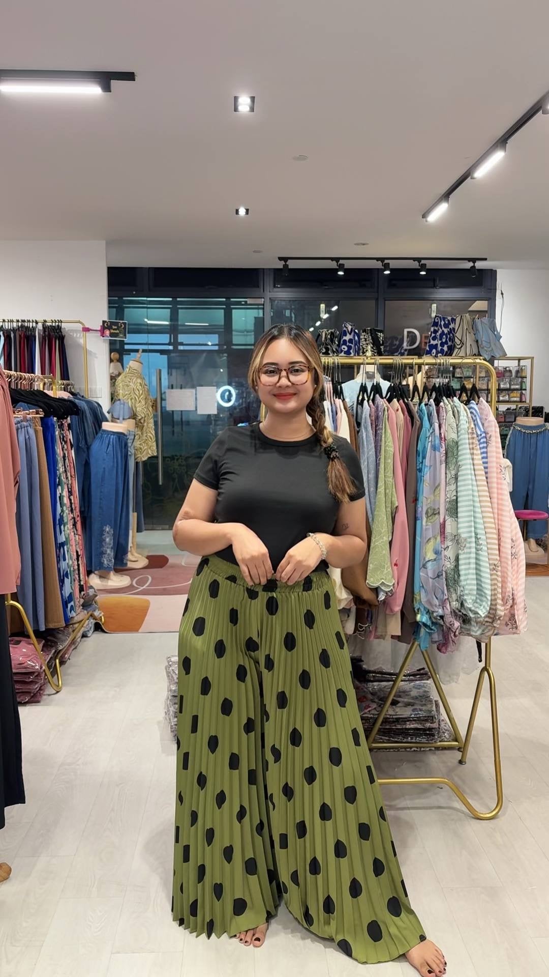 Bonita Pleated Polka Dot Pants