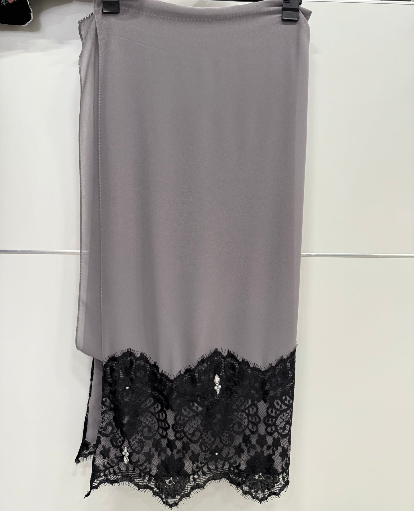 Aliyah Lace Instant Shawl