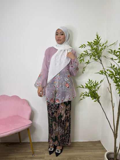 Mardiah Kebaya Organza Top