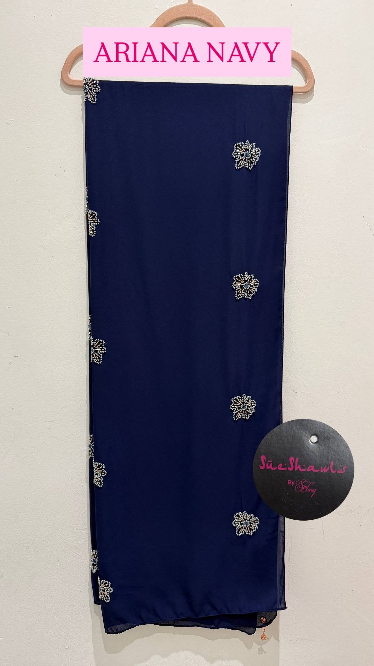 Ariani shawl with beading