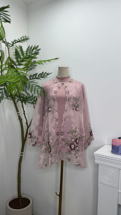 Wardina Kebaya Organza Top