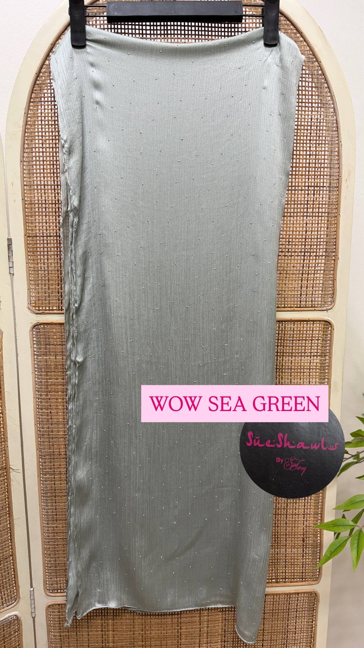 Wow shimmer shawl with small bling