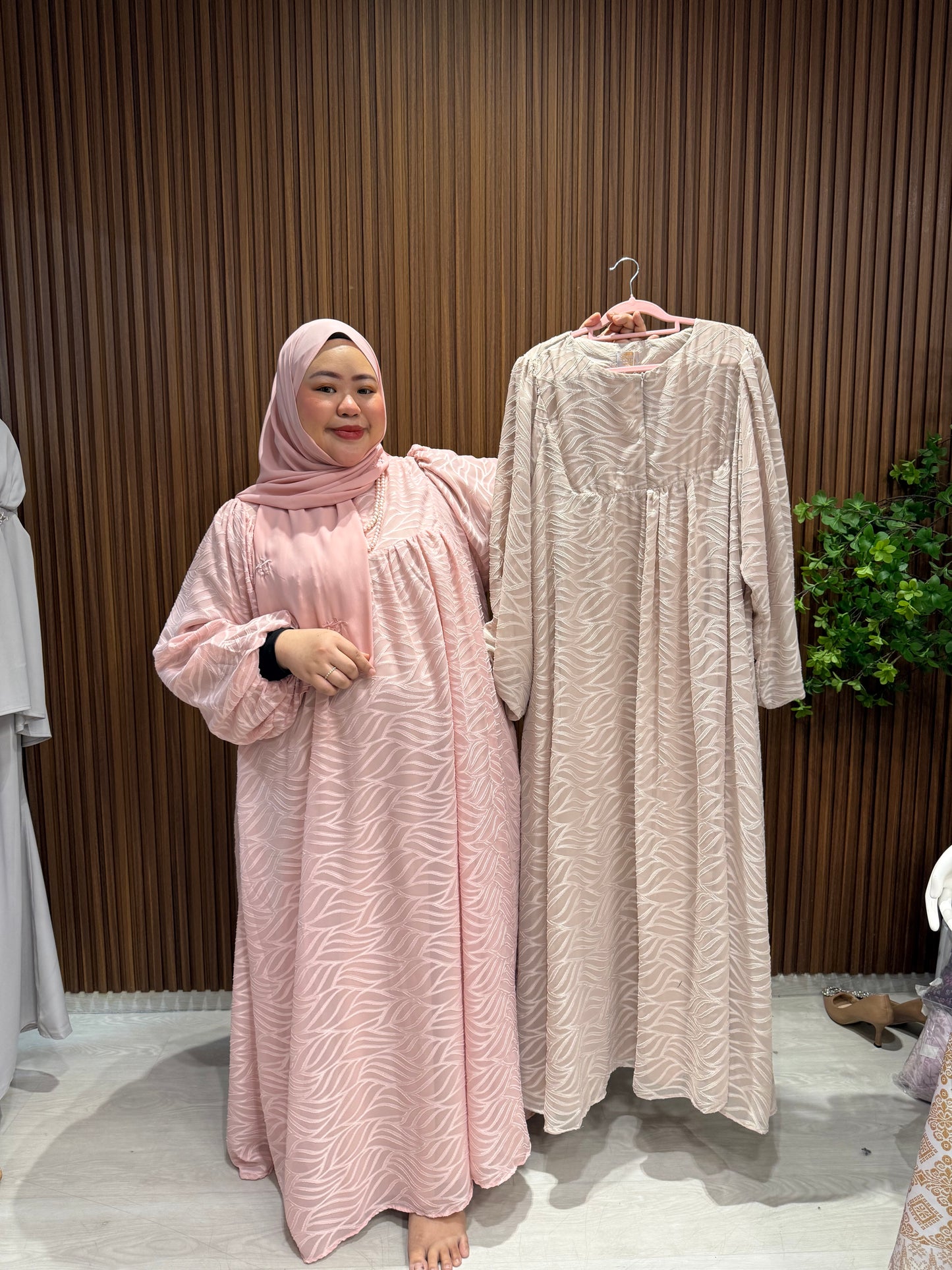 Rindiyani Plus Size Cotton Embossed Dress