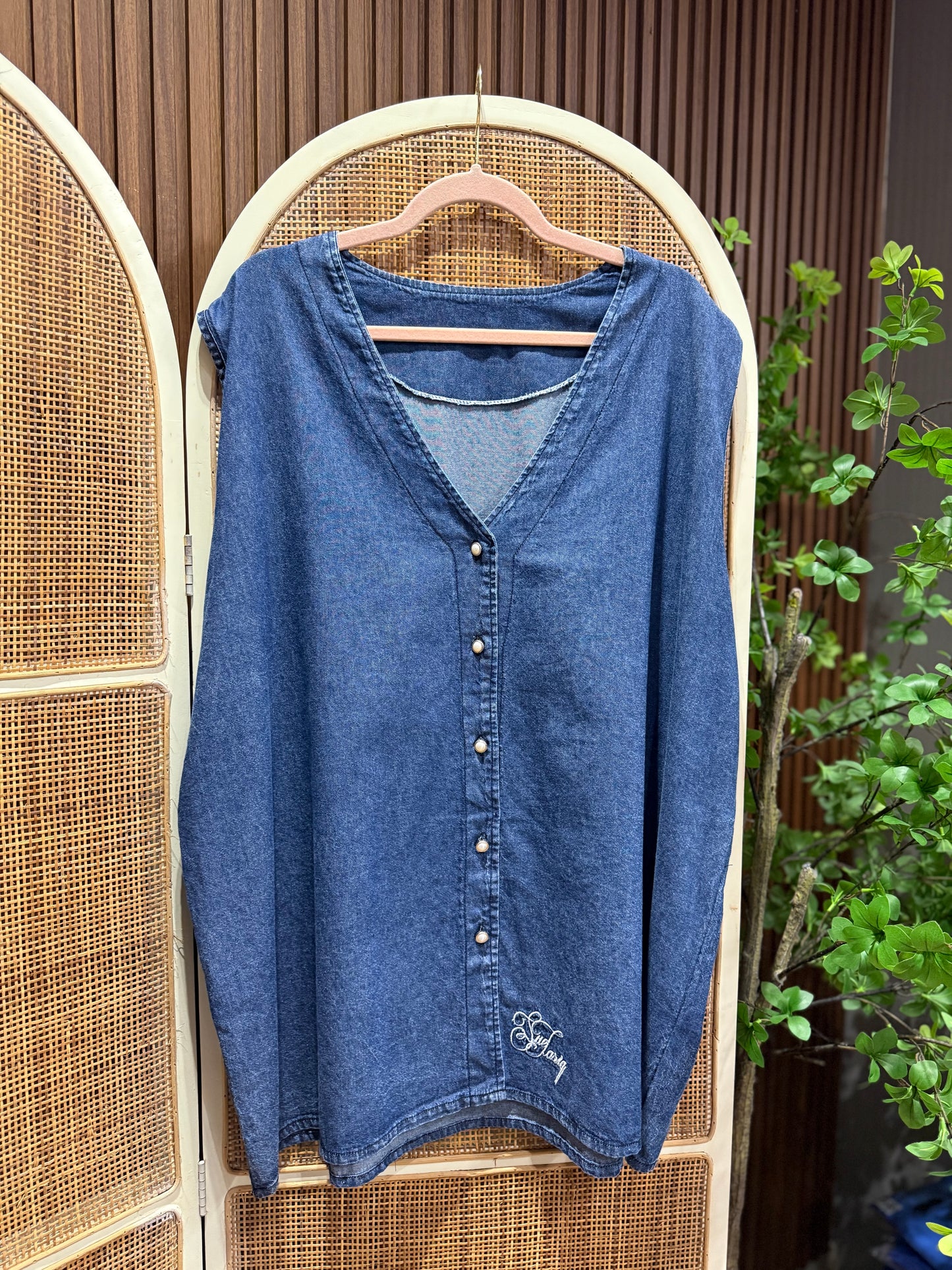 Hyuna Denim Sleeveless Vest Plus Size