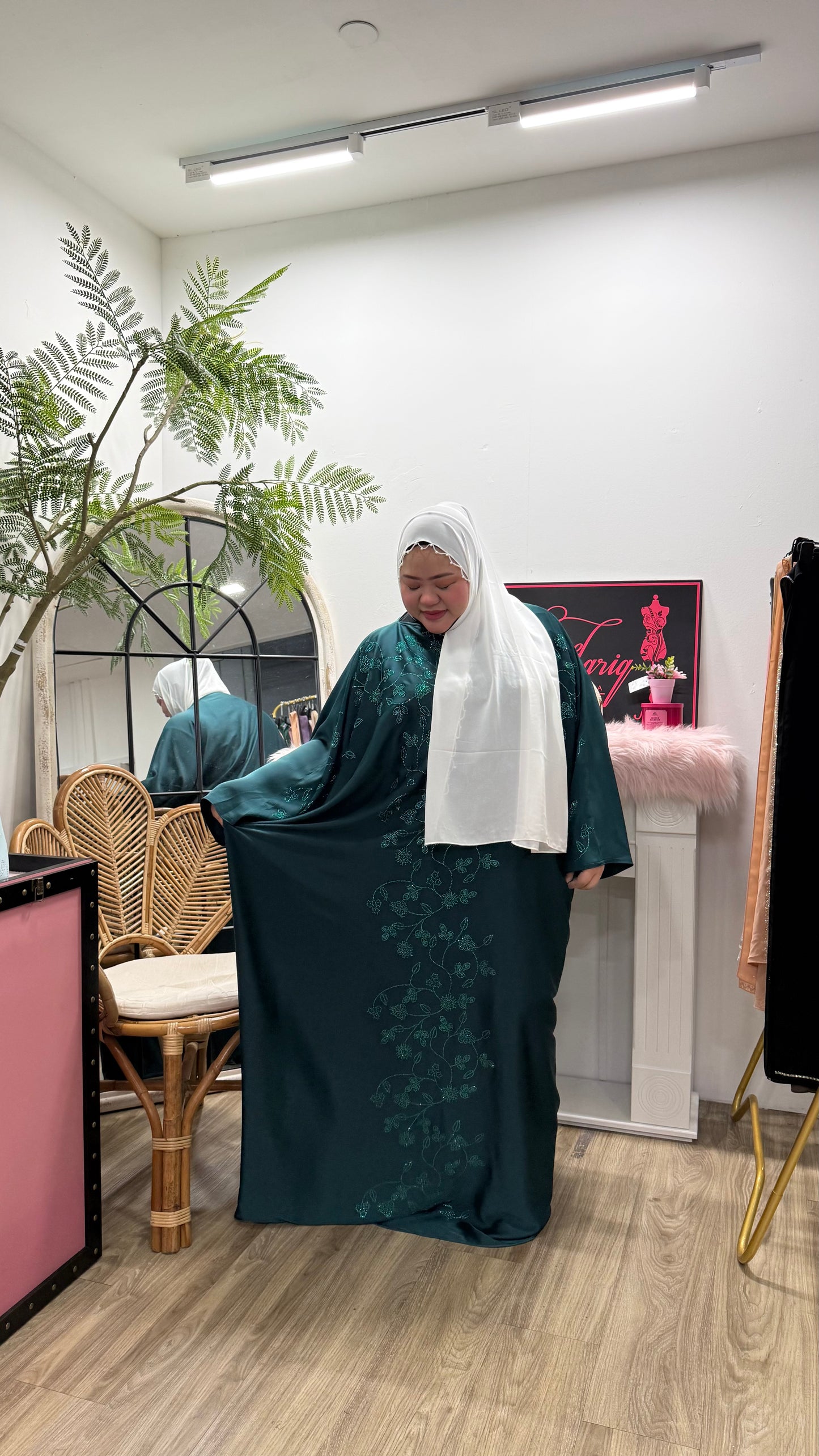 Abaya Naima Bling Dubai Series