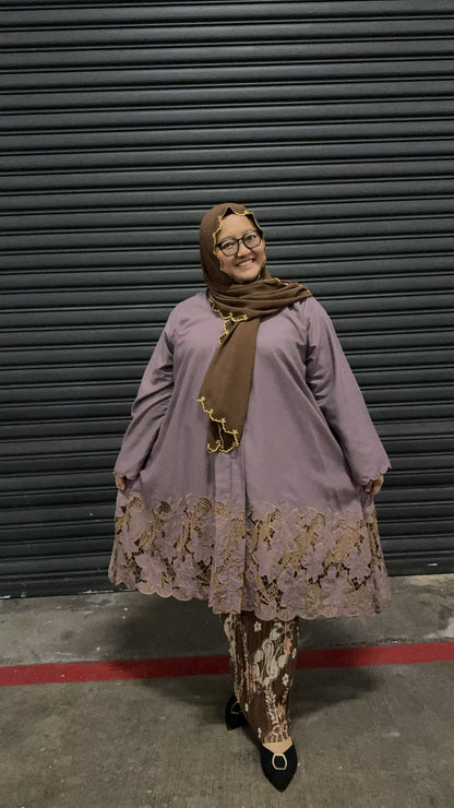 Azura Kebaya Top With Lace