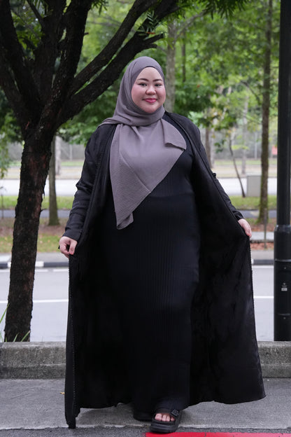 Waheeda 2-piece Abaya