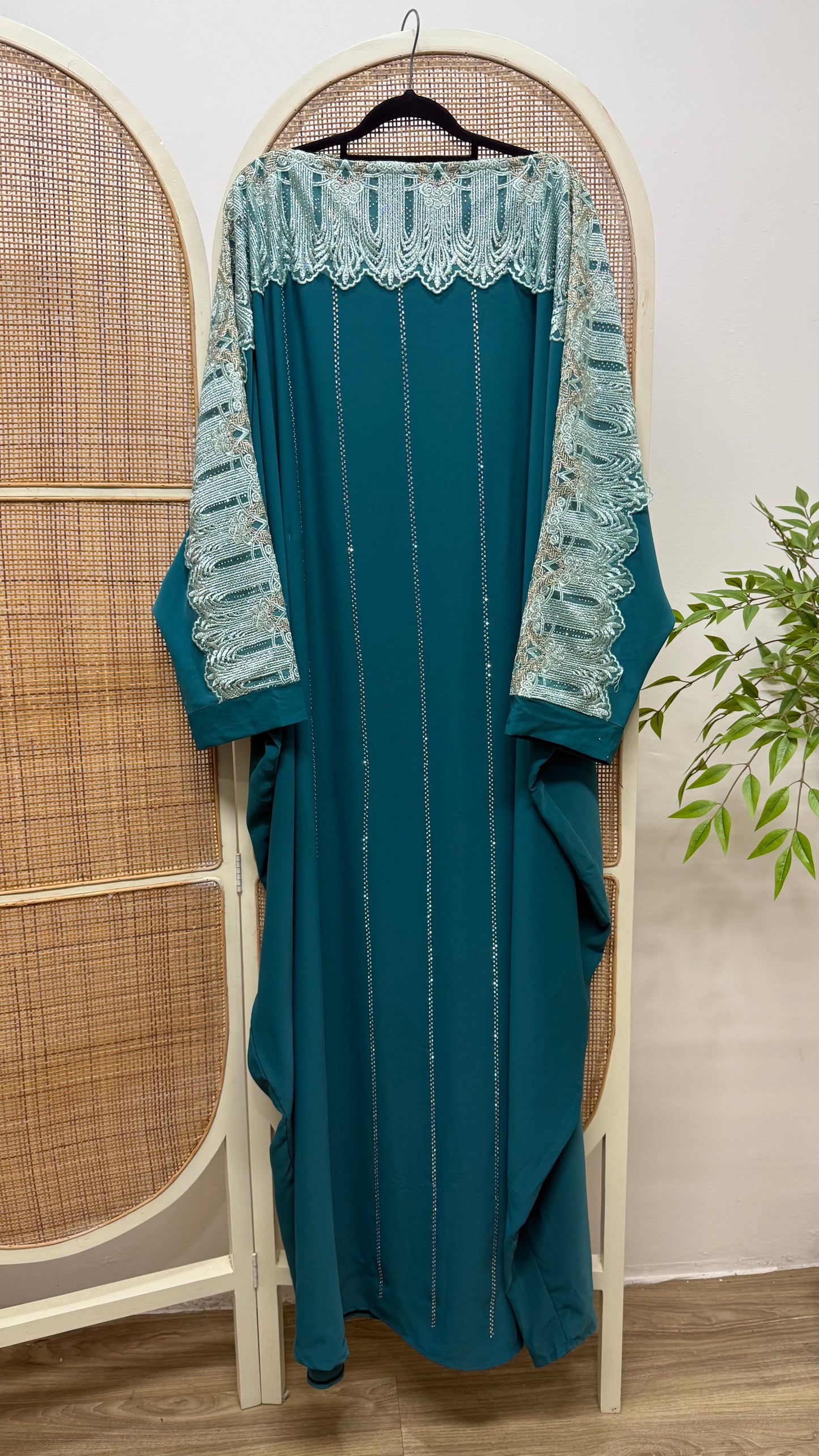 Abaya Aureya Dubai Series