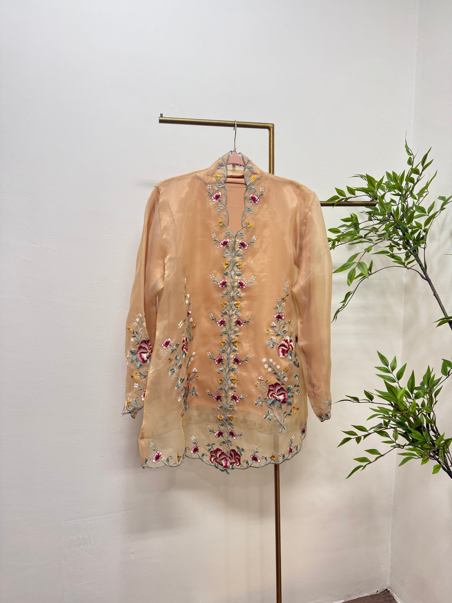 Mardiah Kebaya Organza Top