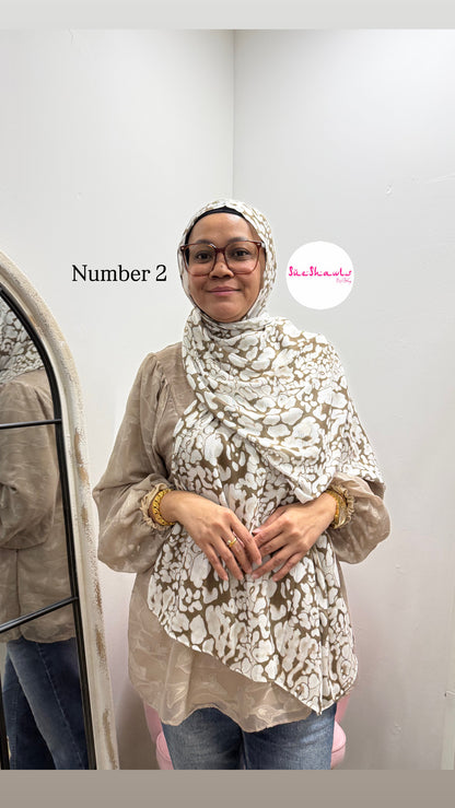 Sufya Leopard Print Modal Shawl