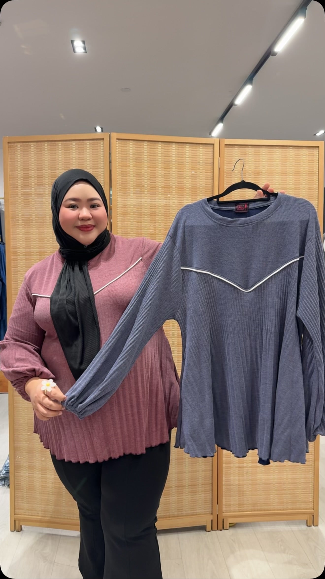 Radiant Aster Fabric V Design