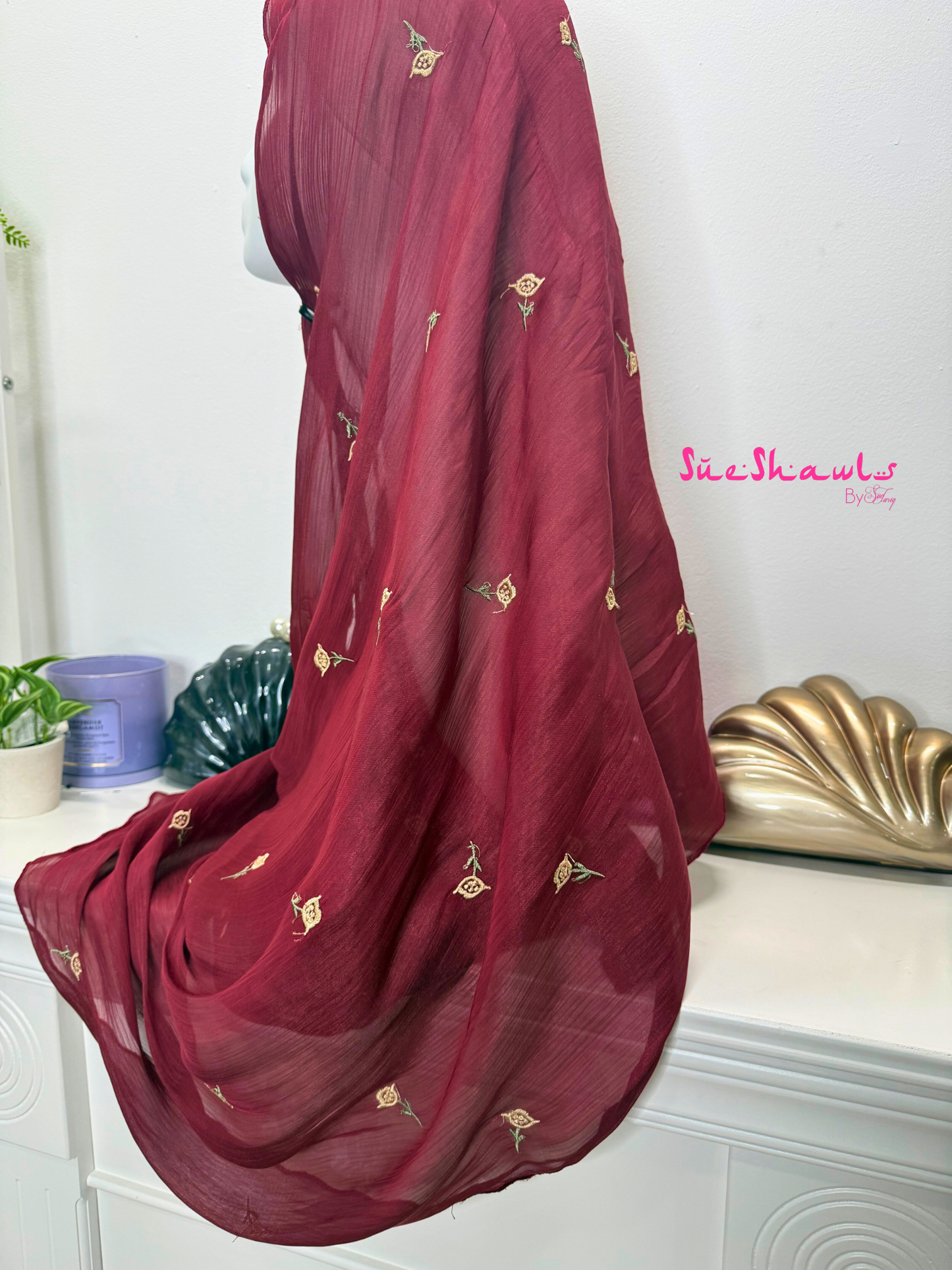 Balqis Embroided Shimmer Shawl