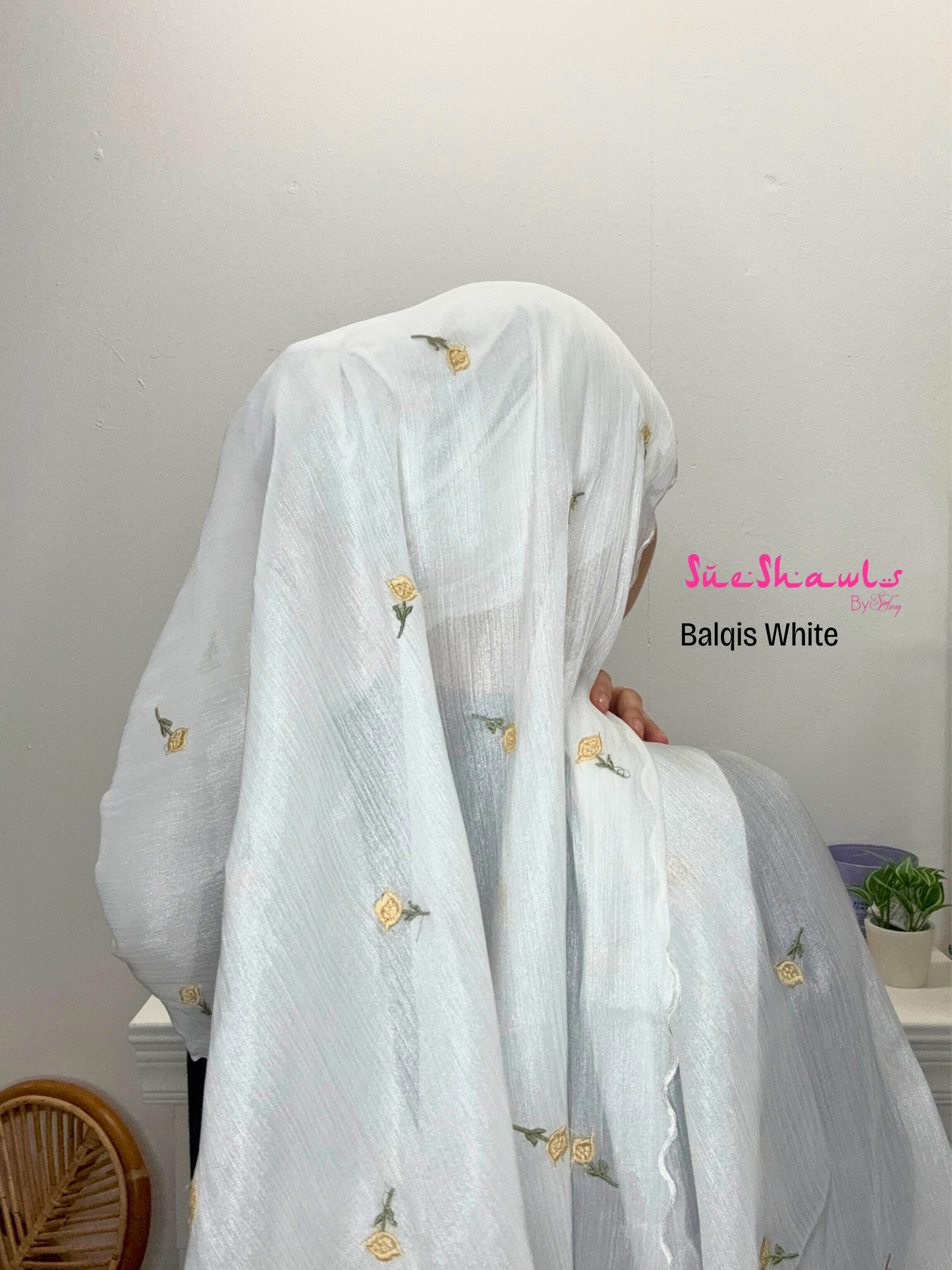 Balqis Embroided Shimmer Shawl