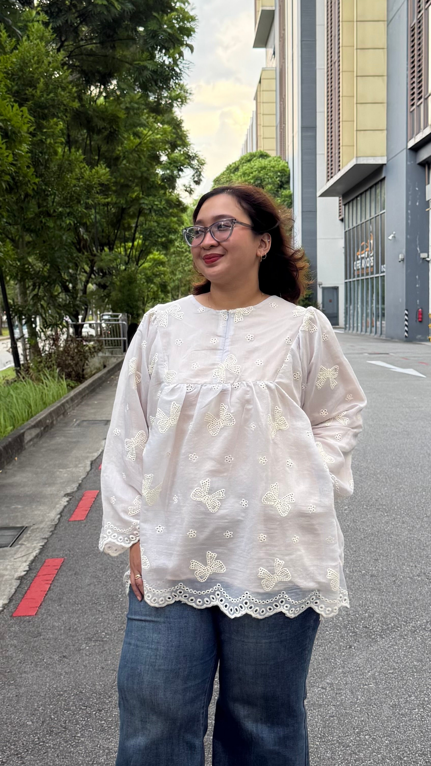Dwi Ribbon Cotton Eyelet Top