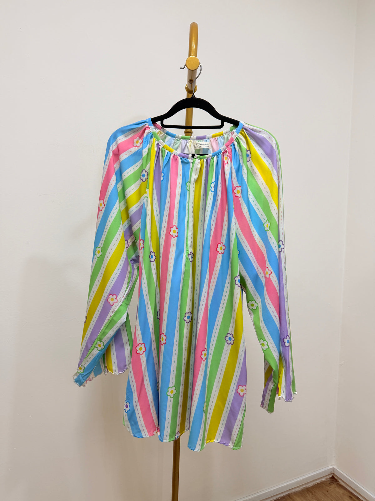 Beverly Printed Raglan Top