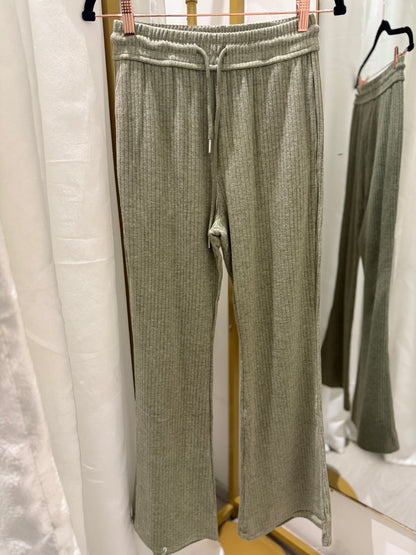 Victoria Pants