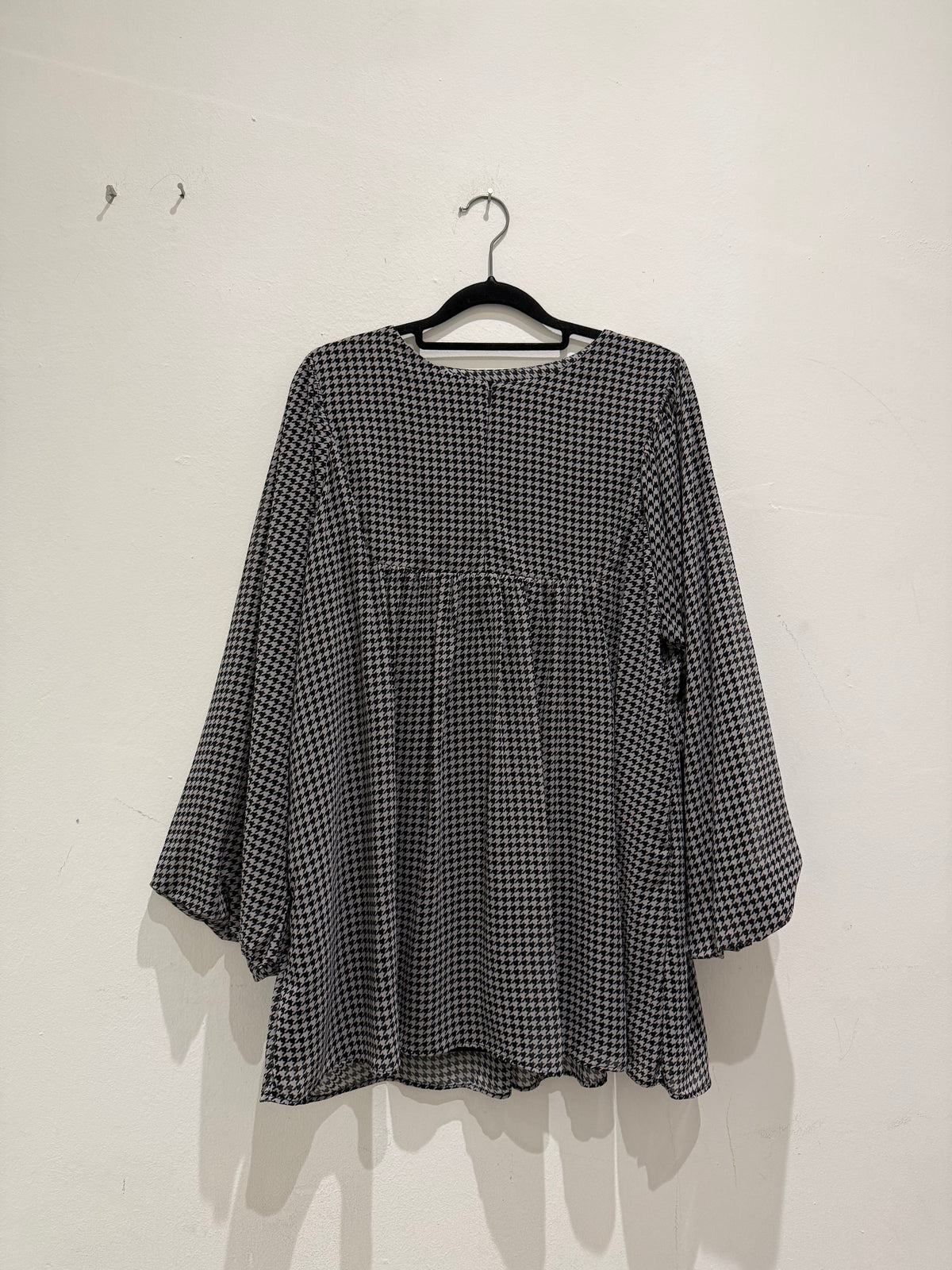 Viviana Houndstooth Babydoll Top