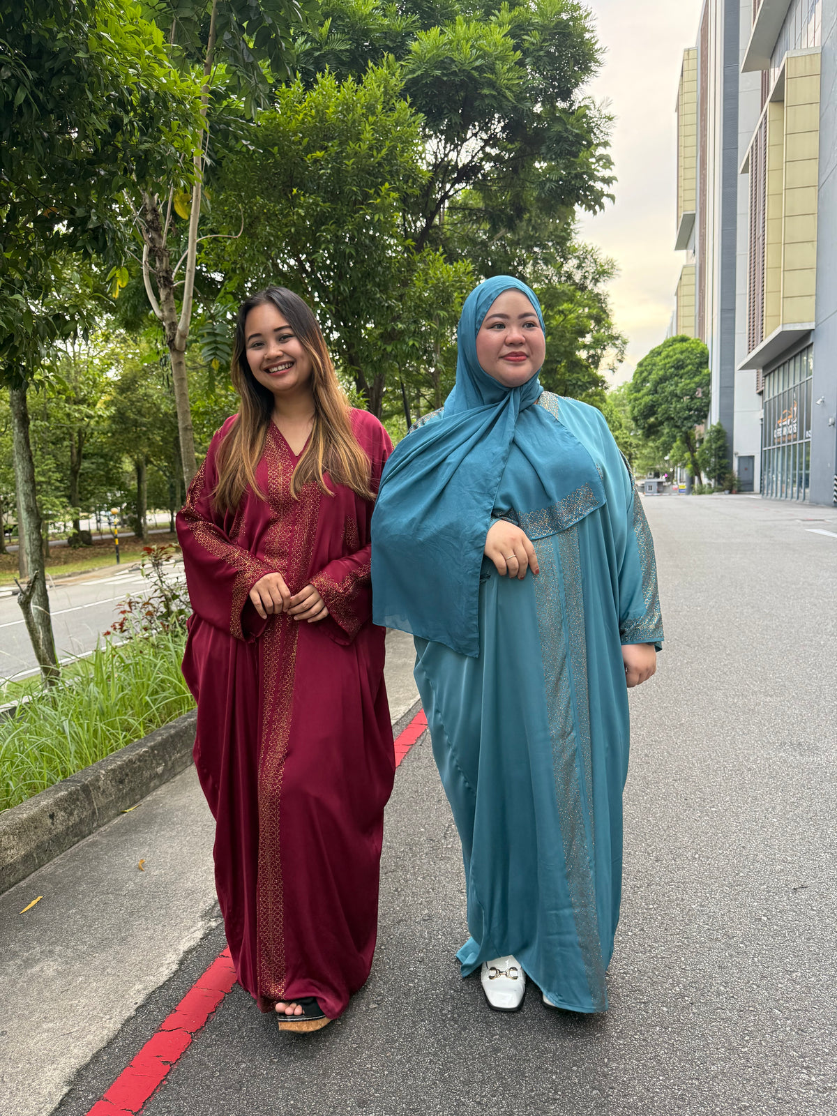Abaya Deeja Bling Closed Abaya