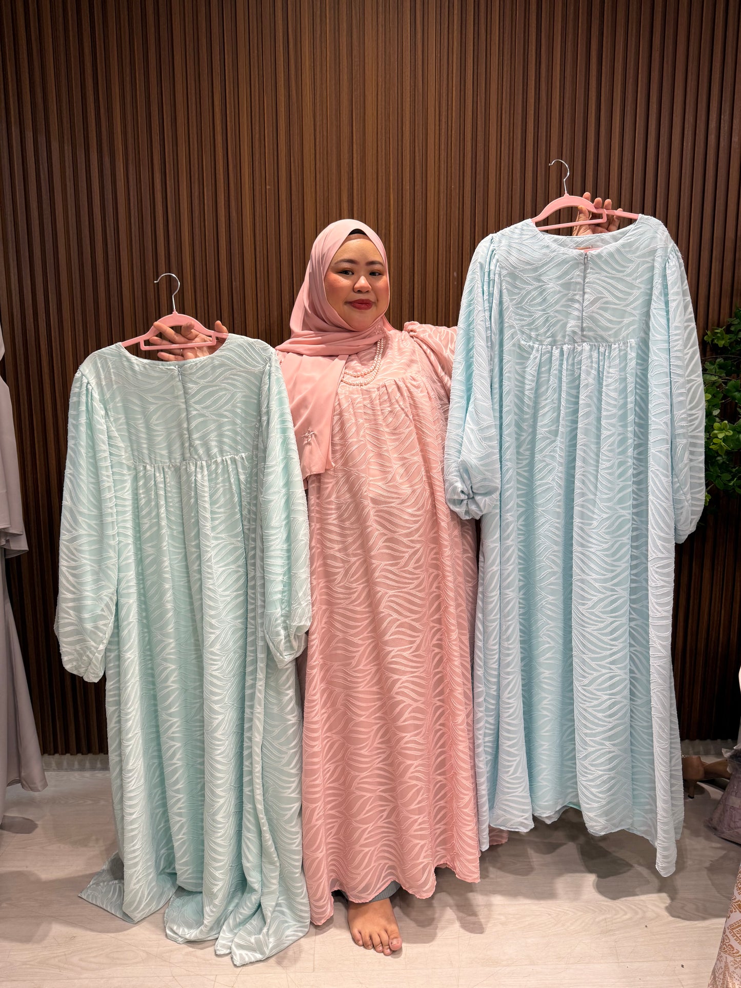 Rindiyani Plus Size Cotton Embossed Dress