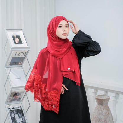 Aliyah Lace Instant Shawl