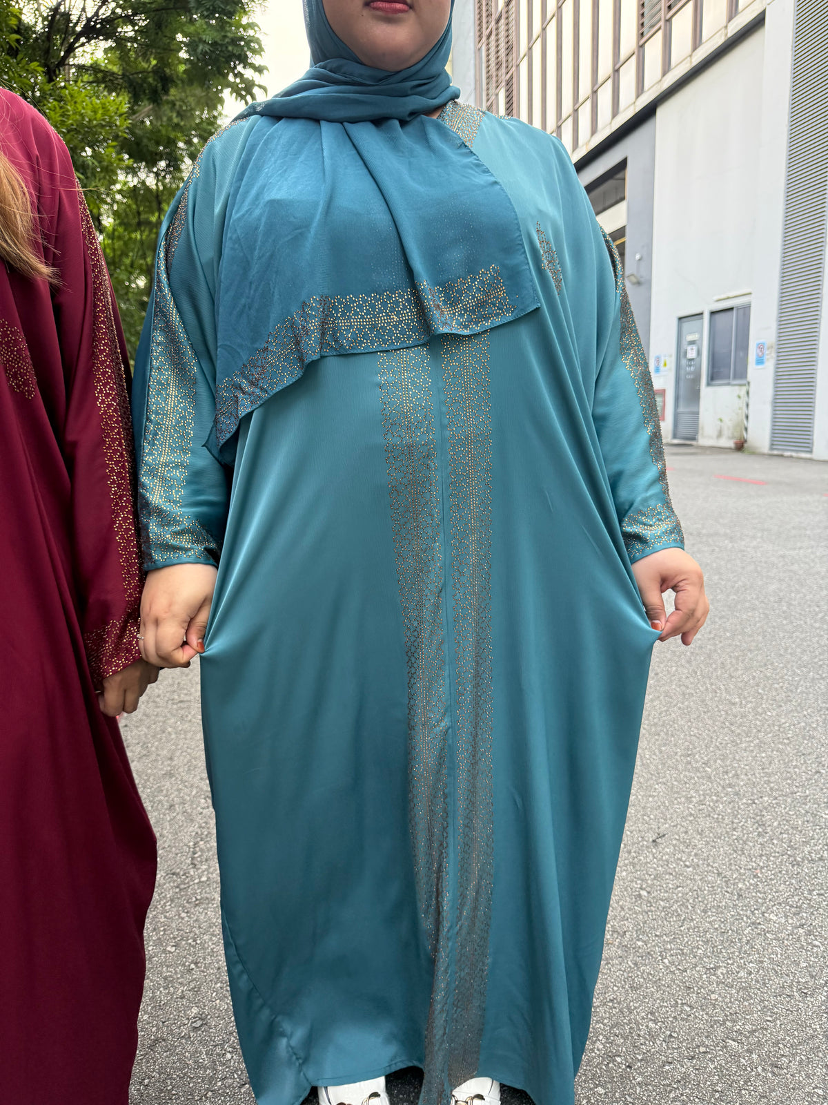 Abaya Deeja Bling Closed Abaya
