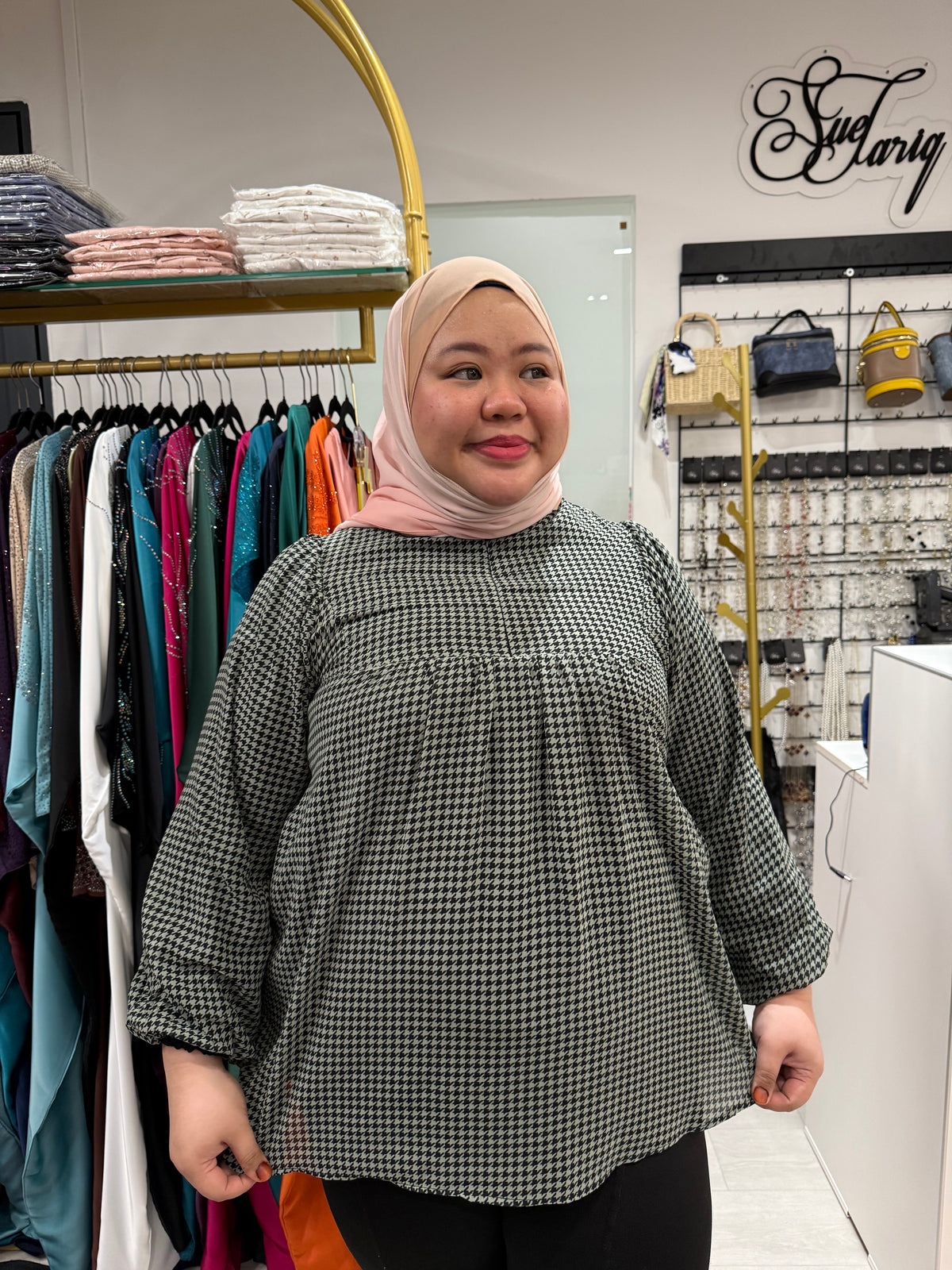 Viviana Houndstooth Babydoll Top