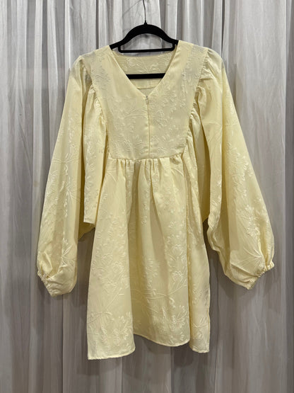 Erla Cotton Embossed babydoll top