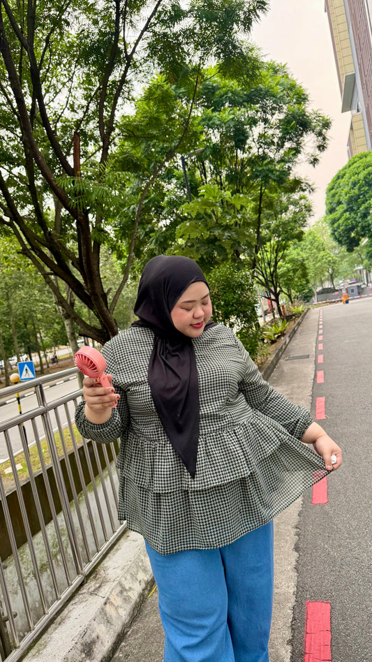 Tiara Houndstooth Tiered Top
