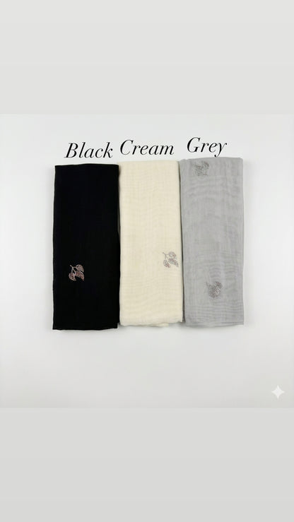 Fitri Bawal Bling Leaf Design