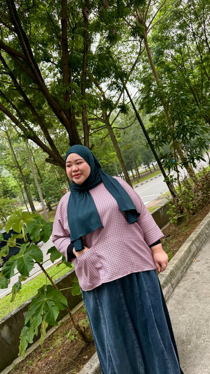 Fiora Opah Checkered Front Pocket