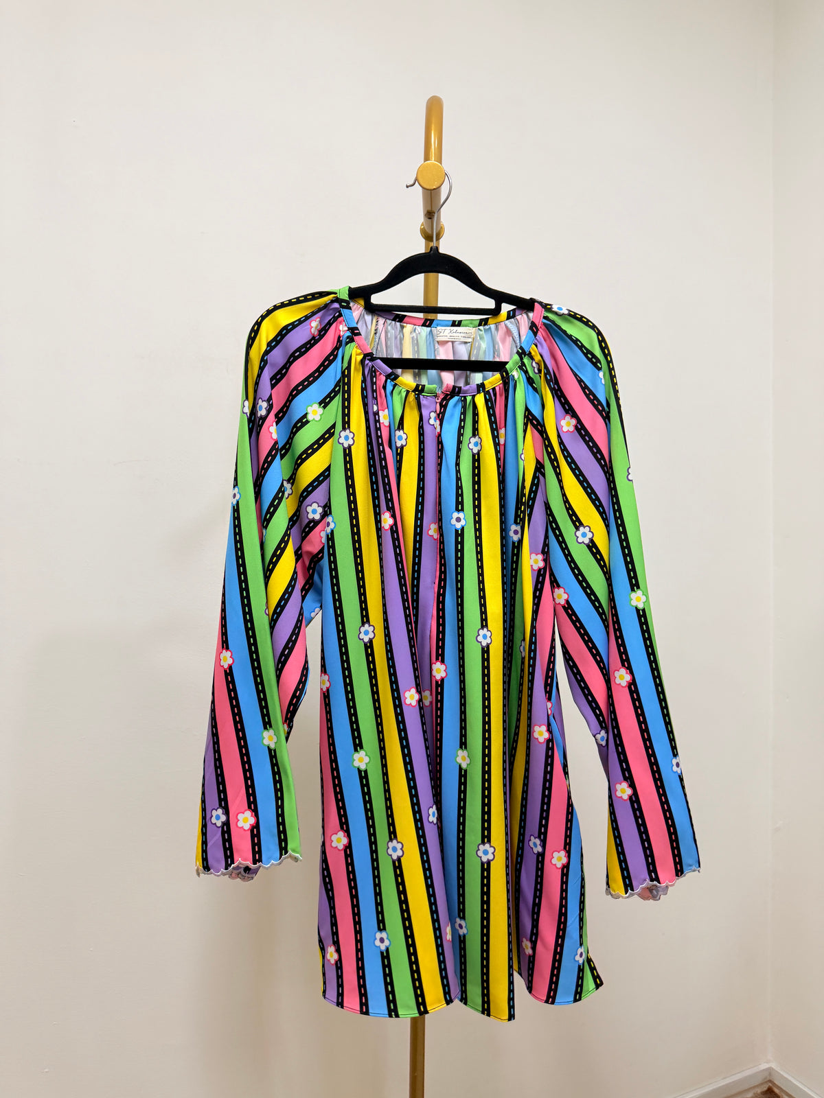 Beverly Printed Raglan Top