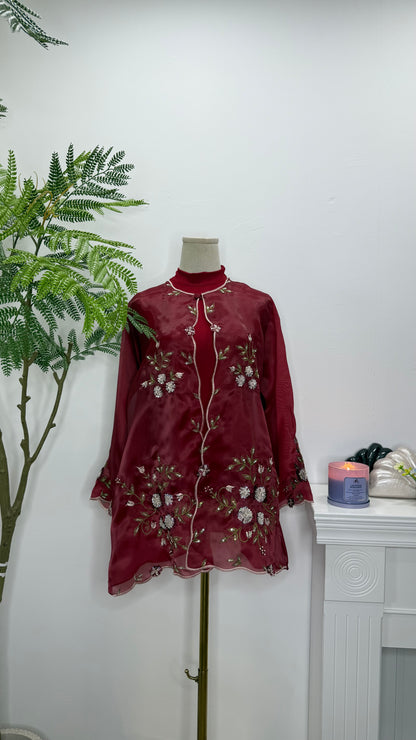 Wardina Kebaya Organza Top