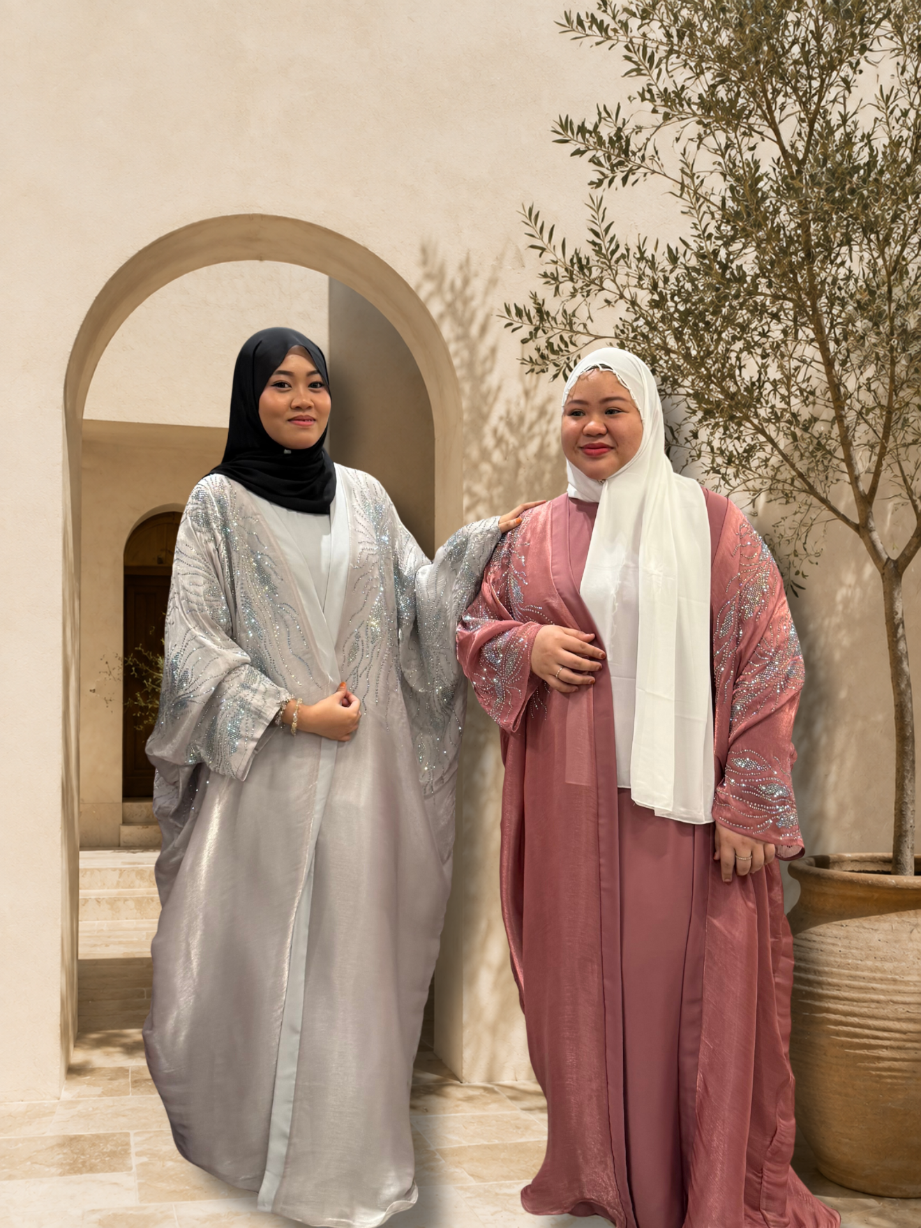 Abaya Alwiyah 2-piece Bling Dubai