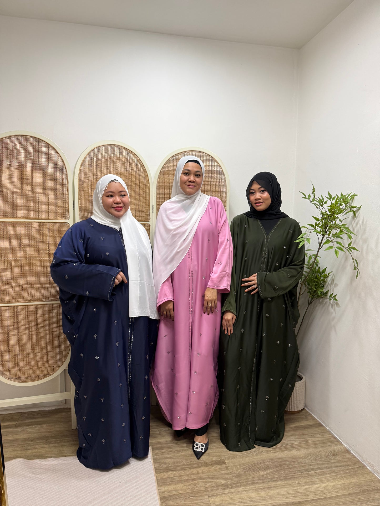 Selma Open Abaya Dubai Series