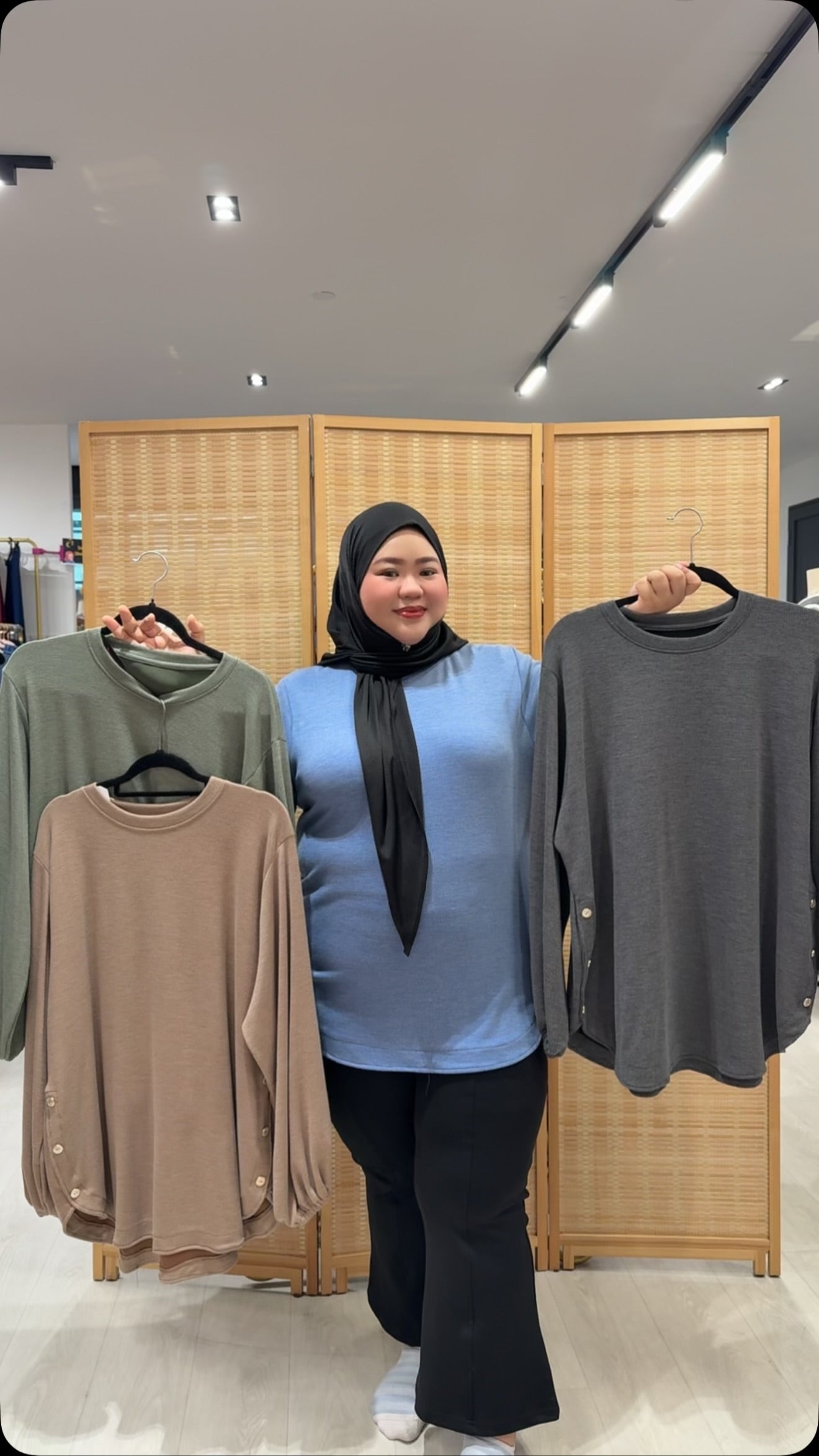 Majestic Aster Fabric side buttons Plus size