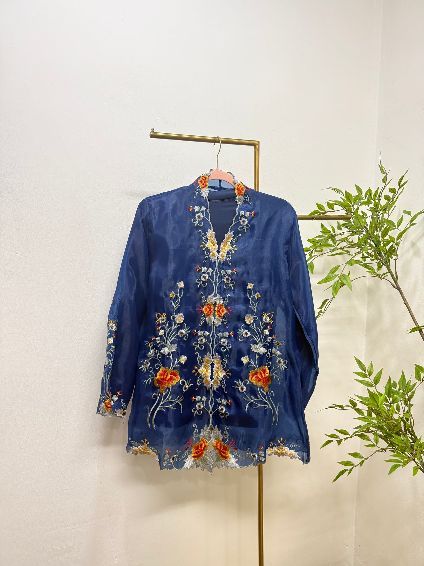 Mardiah Kebaya Organza Top