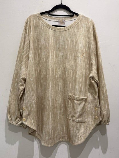 Natalie Batwing Top With Front Pocket